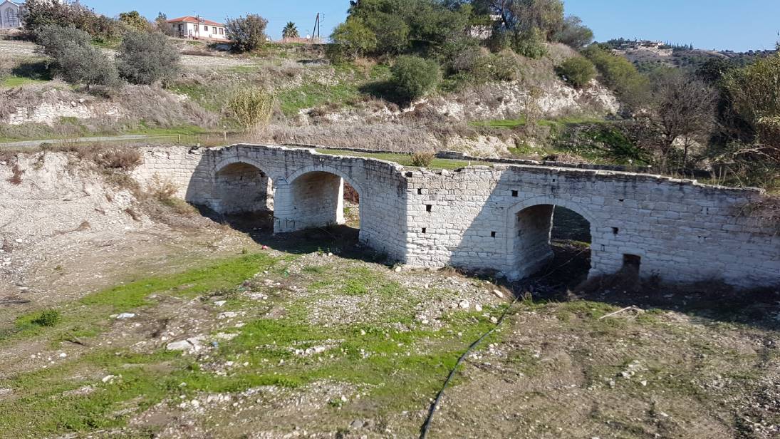 Παλαιό γεφύρι